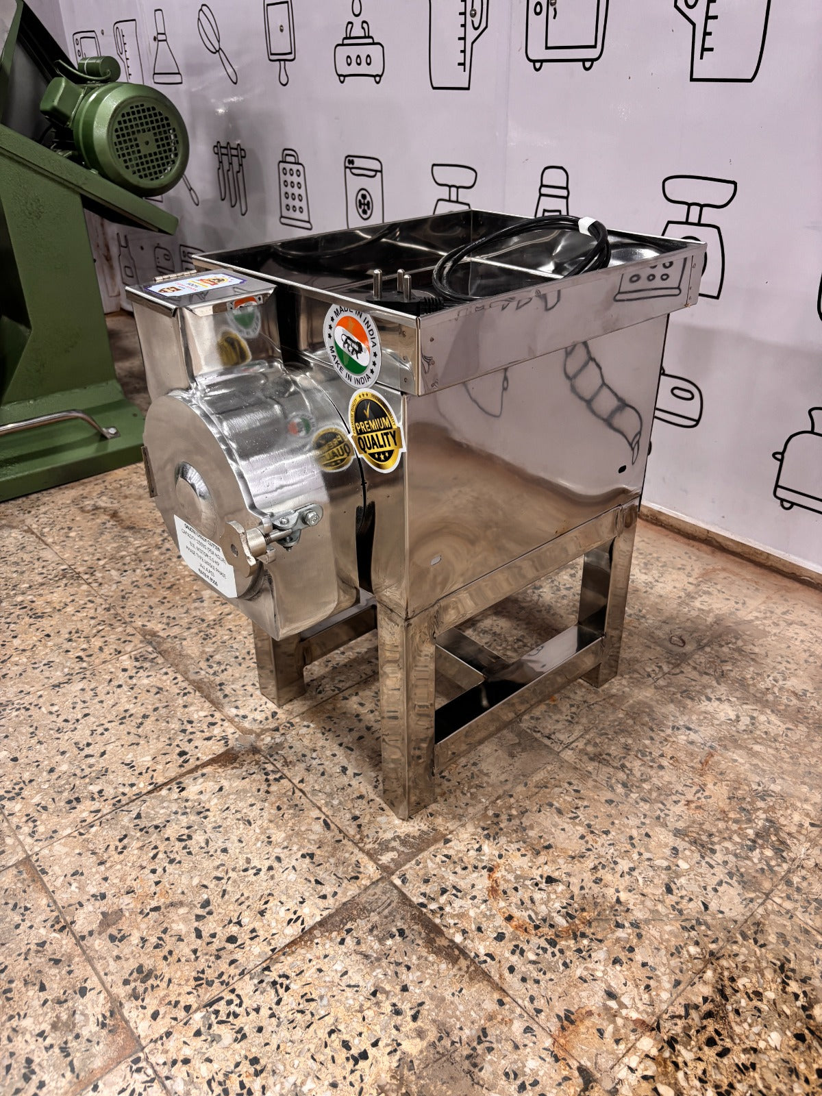 Stainless Steel Chilli Cutter Machine | Heavy Duty Vegetable Cutting Machine for Hotels & Catering
