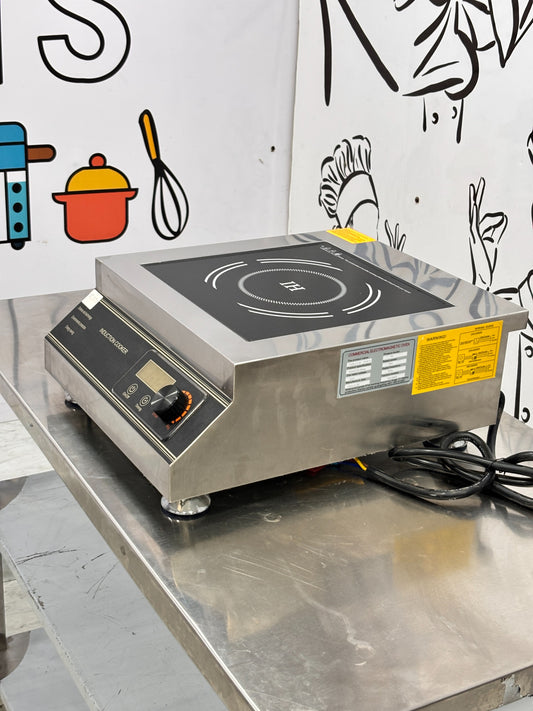 Commercial Induction Cooker 5000 W | Heavy-Duty Stainless Steel Induction Stove for Hotels & Restaurants
